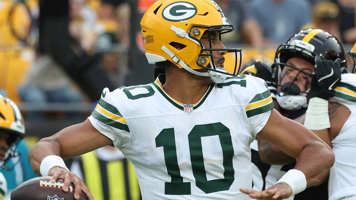 Green Bay Packers quarterback Jordan Love (10) passes against the Pittsburgh Steelers on Thursday night. Green Bay Packers quarterback Jordan Love (10) passes against the Pittsburgh Steelers on Thursday night.