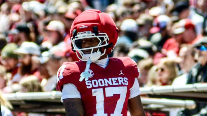 Oklahoma wide receiver Mackenzie Alleyne