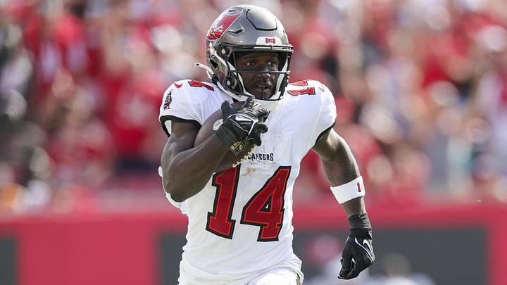 The Bucs aren't ready to move on from Chris Godwin just yet.