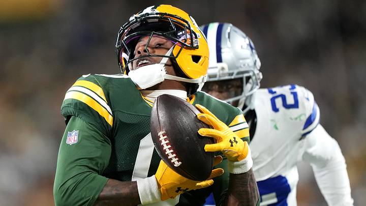 Green Bay Packers receiver Matthew Golden (0) cannot hold onto a touchdown pass against Dallas Cowboys cornerback Ameer Speed.