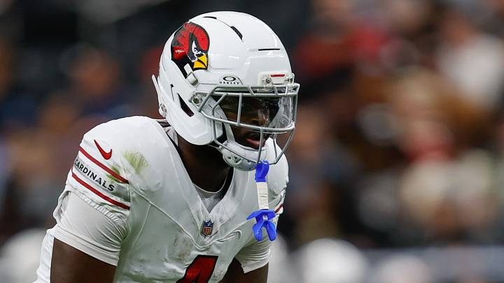 Aug 13, 2026; Paradise, Nevada, USA; Arizona Cardinals running back Jeremiyah Love (4) gets set in the backfield during the game against the Las Vegas Raiders at Allegiant Stadium. Mandatory Credit: David Brytus-Imagn Images Aug 13, 2026; Paradise, Nevada, USA; Arizona Cardinals running back Jeremiyah Love (4) gets set in the backfield during the game against the Las Vegas Raiders at Allegiant Stadium. Mandatory Credit: David Brytus-Imagn Images