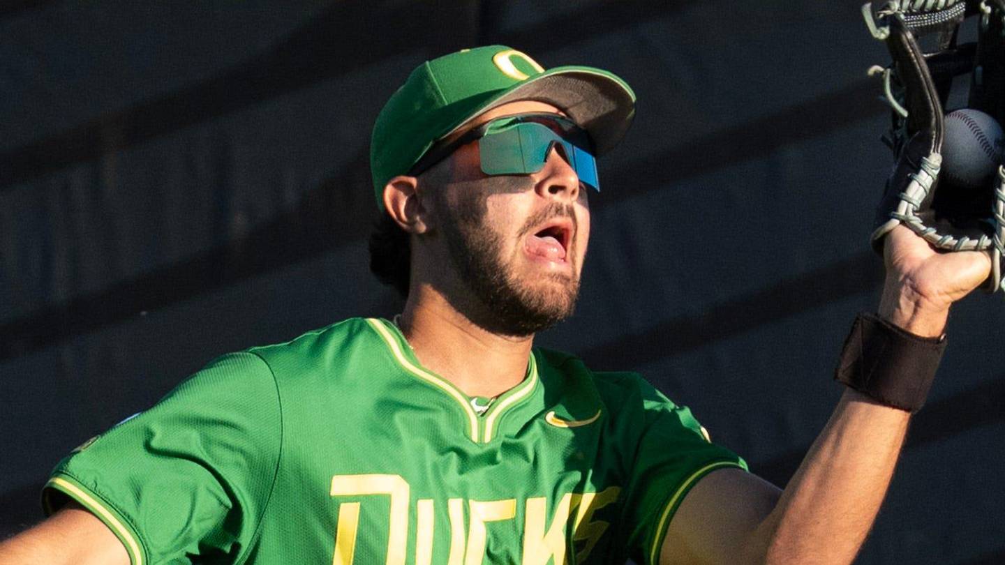 Winners And Losers As Oregon Baseball Faces Elimination After Texas Loss