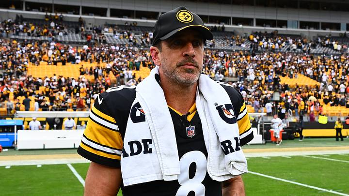Pittsburgh Steelers quarterback Aaron Rodgers Pittsburgh Steelers quarterback Aaron Rodgers