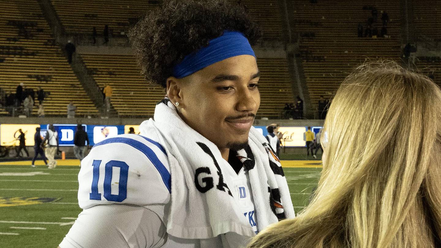 $10 Million College Football QB's Past Transfer Portal Decision Labeled 'Awfully Shady'