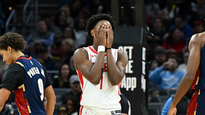 Houston Rockets v Cleveland Cavaliers Houston Rockets v Cleveland Cavaliers