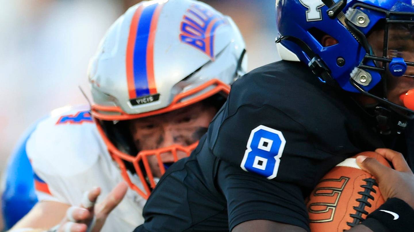 Image for Notre Dame locks down a Miami gameday visit from 5- star edge rusher