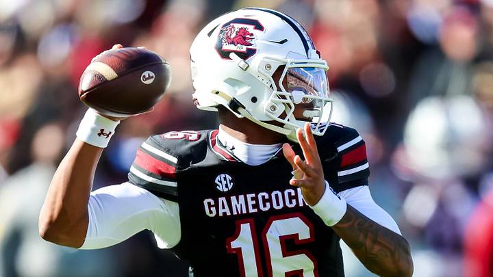 South Carolina Gamecocks quarterback Lanorris Sellers