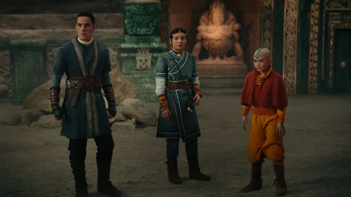Avatar: The Last Airbender. (L to R) Ian Ousley as Sokka, Kiawentiio as Katara, Gordon Cormier as Aang in season 1 of Avatar: The Last Airbender. Cr. Courtesy of Netflix © 2024