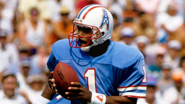 Houston Oilers quarterback Warren Moon. Houston Oilers quarterback Warren Moon.