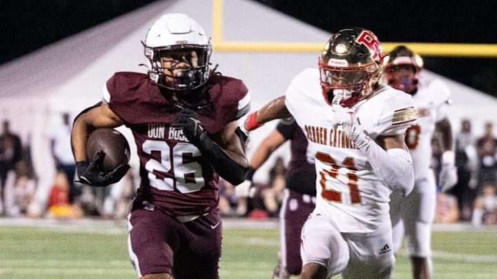 Sep 26, 2025; Ramsey, New Jersey, USA; Bergen Catholic football at Don Bosco. DB #26 Ca'Si Thomas runs for a first down.