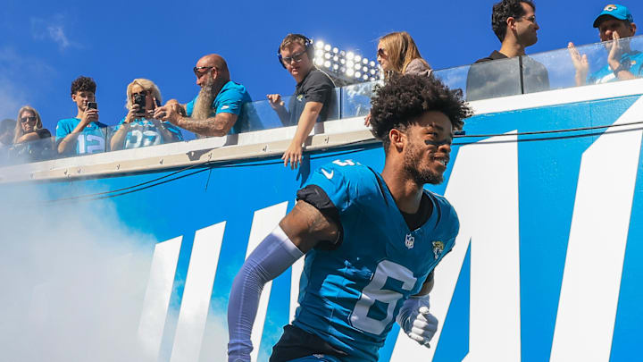 Los Angeles Chargers v Jacksonville Jaguars