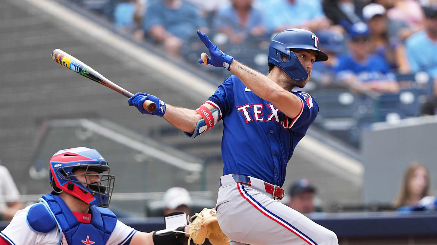 Evan Carter Steals Show for Rangers After Huge Spring Training Swing