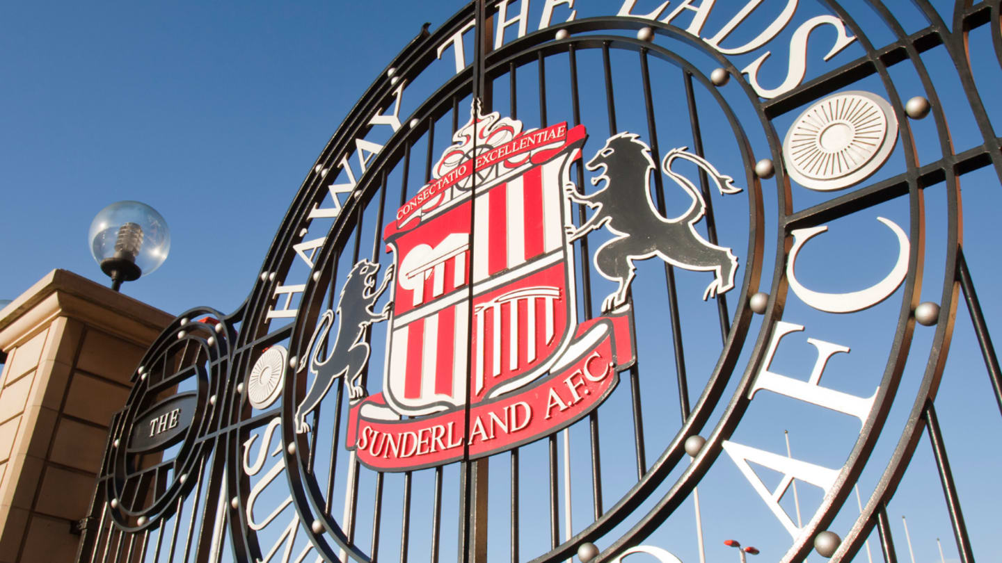 Multiple Premier League Clubs Secure Transfers Across Europe
