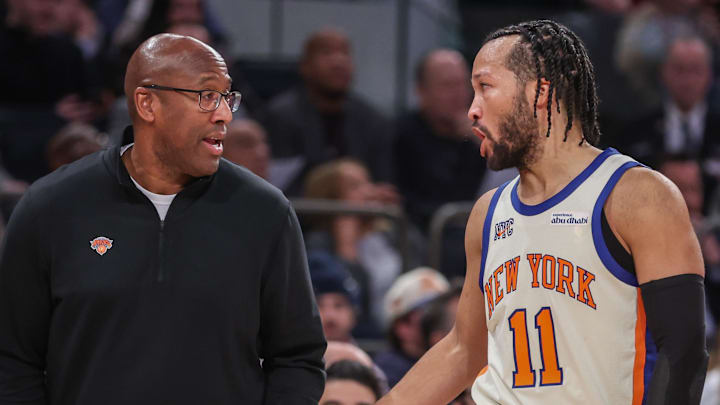 Dec 7, 2025; New York, New York, USA;  New York Knicks head coach Mike Brown talks wth guard Jalen Brunson (11) in the fourth quarter  against the Orlando Magic at Madison Square Garden. Mandatory Credit: Wendell Cruz-Imagn Images