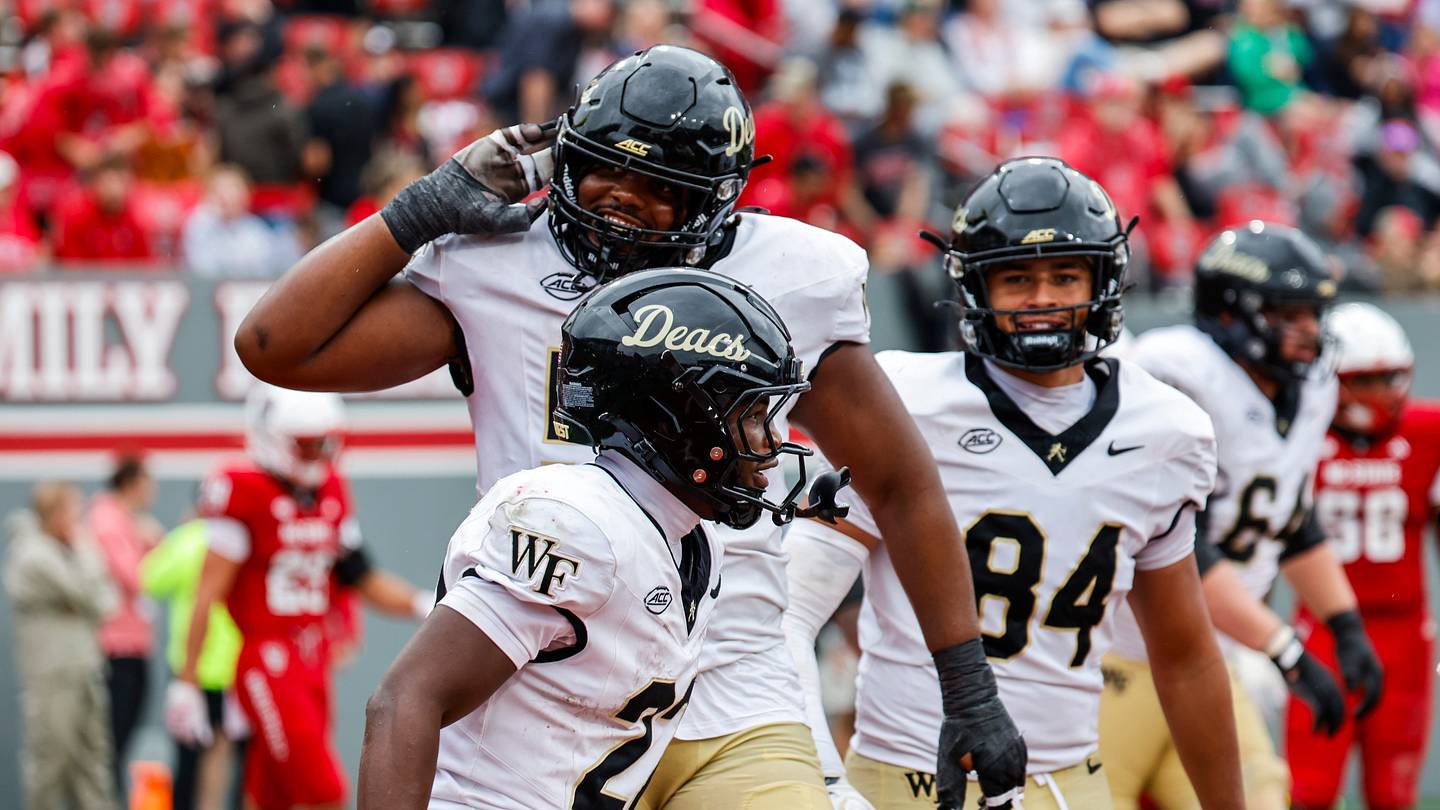 College Football Playoff and Bowl Projections After Week 6: UCLA, Wake Forest Into Bracket