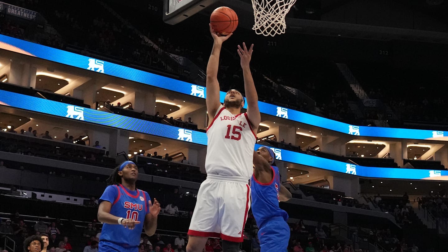 Louisville Survives Upset Bid, Takes Down SMU in ACC Tournament Opener