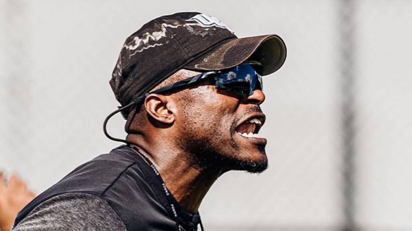 Ernie Sims Wants FSU Football’s Linebackers to Become ‘Apex Predators’