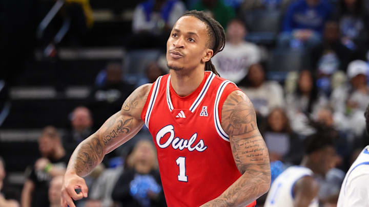 Feb 23, 2025; Memphis, Tennessee, USA; Florida Atlantic Owls forward Kaleb Glenn (1) reacts after a three point basket against the Memphis Tigers during the first half at FedExForum. Mandatory Credit: Wesley Hale-Imagn Images Feb 23, 2025; Memphis, Tennessee, USA; Florida Atlantic Owls forward Kaleb Glenn (1) reacts after a three point basket against the Memphis Tigers during the first half at FedExForum. Mandatory Credit: Wesley Hale-Imagn Images
