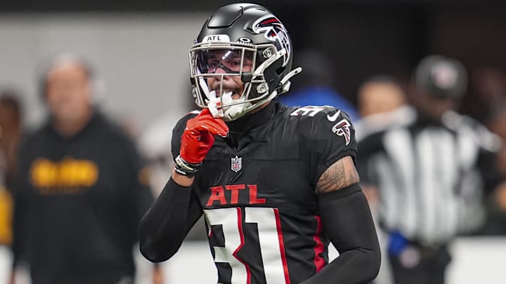 Sep 8, 2024; Atlanta, Georgia, USA; Atlanta Falcons safety Justin Simmons (31) on the field during the game against the Pittsburgh Steelers at Mercedes-Benz Stadium. Mandatory Credit: Dale Zanine-Imagn Images Sep 8, 2024; Atlanta, Georgia, USA; Atlanta Falcons safety Justin Simmons (31) on the field during the game against the Pittsburgh Steelers at Mercedes-Benz Stadium. Mandatory Credit: Dale Zanine-Imagn Images