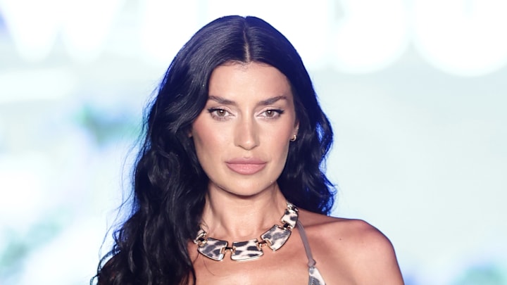 Nicole Williams English