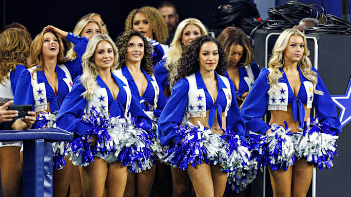 Las cheerleaders de los Dallas Cowboys hicieron su debut en 1967