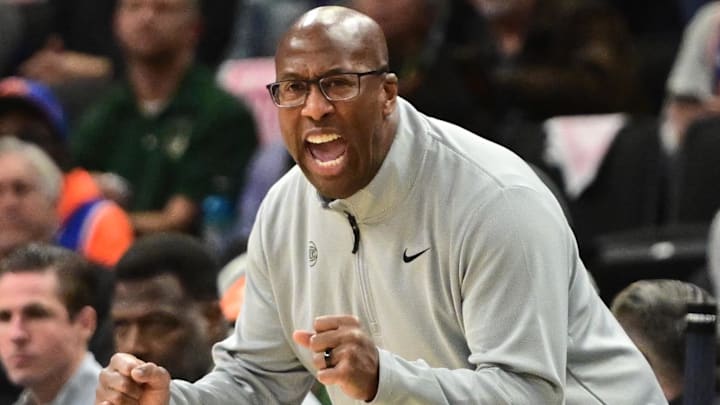 Oct 28, 2025; Milwaukee, Wisconsin, USA;  New York Knicks head coach Mike Brown reacts in the 4th quarter against the Milwaukee Bucks at Fiserv Forum. Mandatory Credit: Benny Sieu-Imagn Images