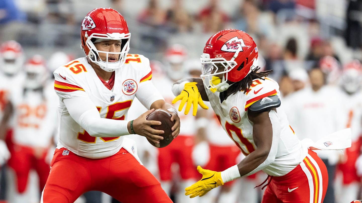 Latest FA Running Back News Not Ideal for Chiefs