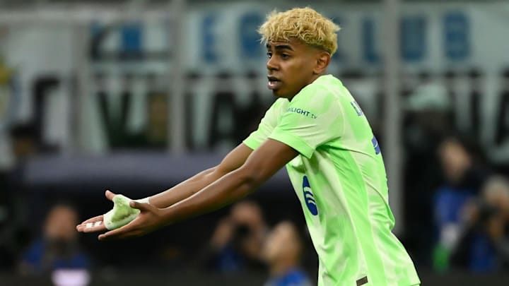 A penalty awarded in favour of Lamine Yamal was overturned