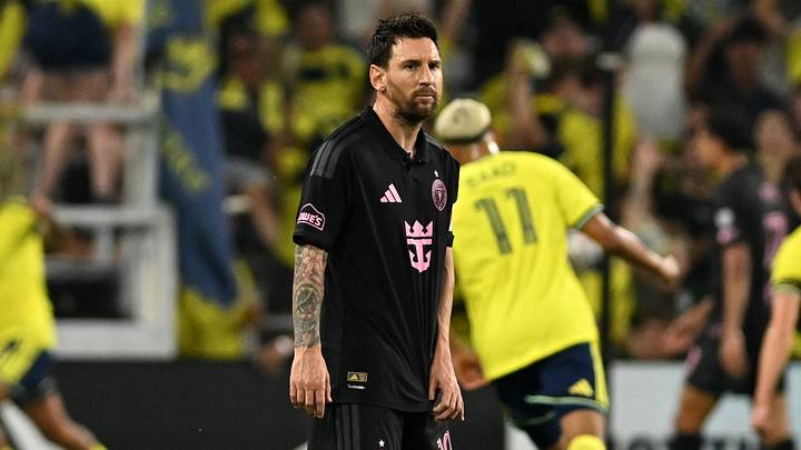 Lionel Messi no ocultó su tristeza por la derrota sufrida Lionel Messi no ocultó su tristeza por la derrota sufrida