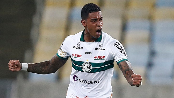 Coxa quer se recuperar de goleada na estreia