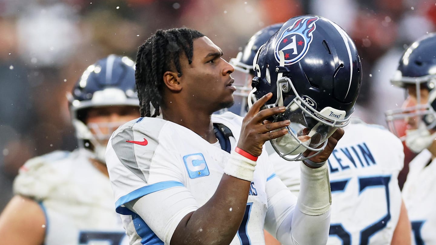 Details Emerge on Titans New Uniforms