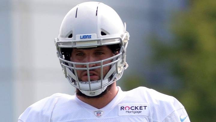 Detroit Lions left tackle Taylor Decker