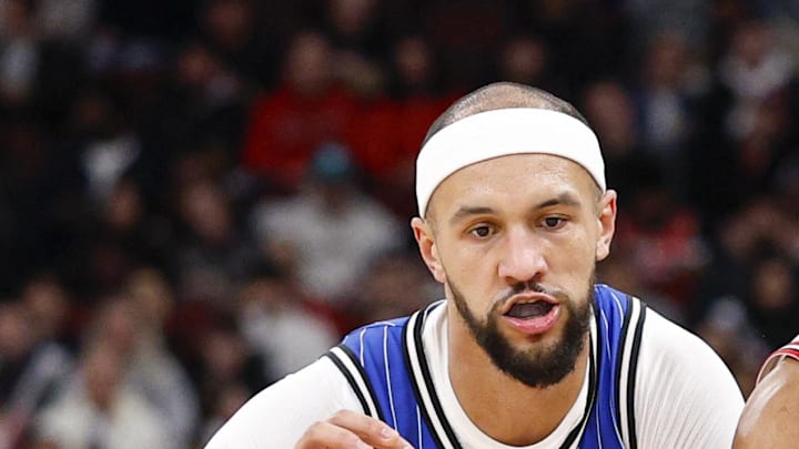 Chicago Bulls guard Tre Jones drives to the basket against Orlando Magic guard Jalen Suggs.