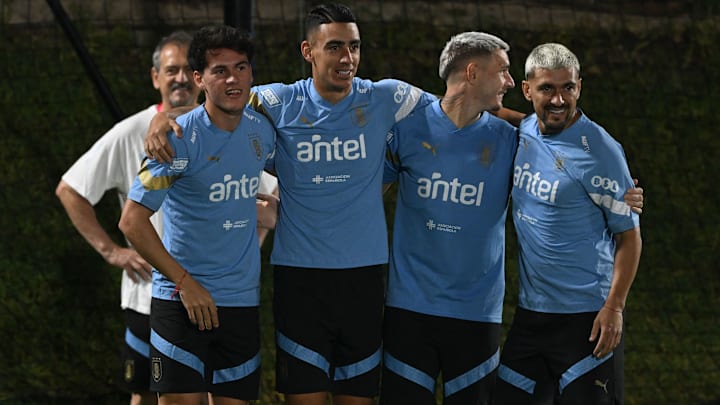 Puma Rodríguez, do Vasco, e Arrascaeta, do Flamengo, estão na lista de Bielsa no Uruguai Puma Rodríguez, do Vasco, e Arrascaeta, do Flamengo, estão na lista de Bielsa no Uruguai