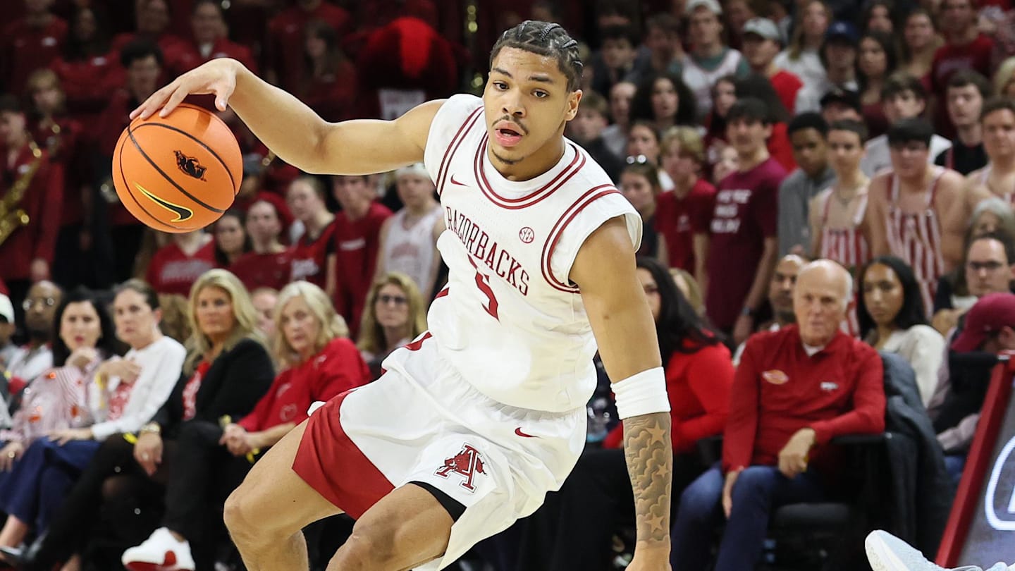 Acuff, Richmond Career-High Nights Lead Razorbacks Past Tigers