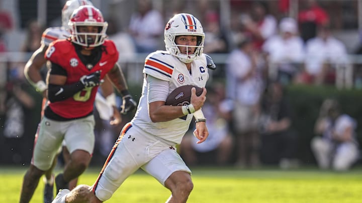 Auburn Tigers quarterback Payton Thorne didn't throw an interception against Georgia, but found controversy regardless.