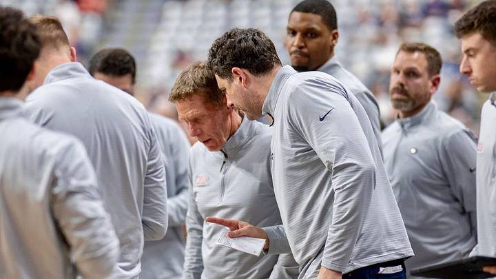 Gonzaga Bulldogs head coach Mark Few (left) and assistant Brian Michaelson (right). Gonzaga Bulldogs head coach Mark Few (left) and assistant Brian Michaelson (right).