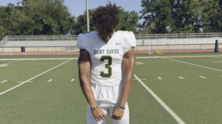 Louisville (Ky.) St. Xavier linebacker Karsten Busch