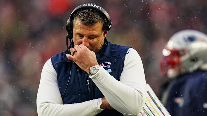Mike Vrabel’s Patriots blew a three-touchdown lead to the Bills on Sunday. 