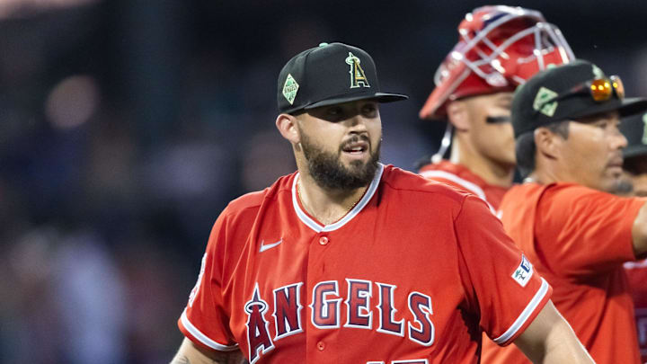 Mar 17, 2026; Mesa, Arizona, USA; Los Angeles Angels pitcher Alek Manoah reacts after being pulled against the Chicago Cubs during a spring training game at Sloan Park. Mandatory Credit: Mark J. Rebilas-Imagn Images Mar 17, 2026; Mesa, Arizona, USA; Los Angeles Angels pitcher Alek Manoah reacts after being pulled against the Chicago Cubs during a spring training game at Sloan Park. Mandatory Credit: Mark J. Rebilas-Imagn Images