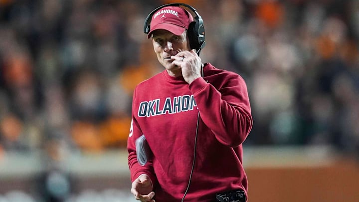 Oklahoma coach Brent Venables looks on during the Sooners' win over Tennessee.