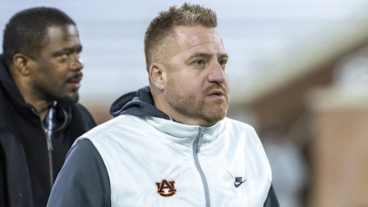 Jan 28, 2026; Mobile, AL, USA; Auburn head football coach Alex Golesh visits the field during American Senior Bowl practice at Hancock Whitney Stadium. Mandatory Credit: Vasha Hunt-Imagn Images Jan 28, 2026; Mobile, AL, USA; Auburn head football coach Alex Golesh visits the field during American Senior Bowl practice at Hancock Whitney Stadium. Mandatory Credit: Vasha Hunt-Imagn Images