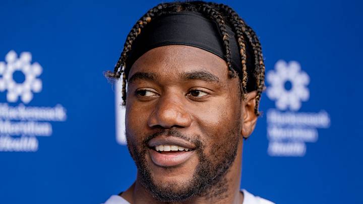Carolina Panthers linebacker Bobby Okereke