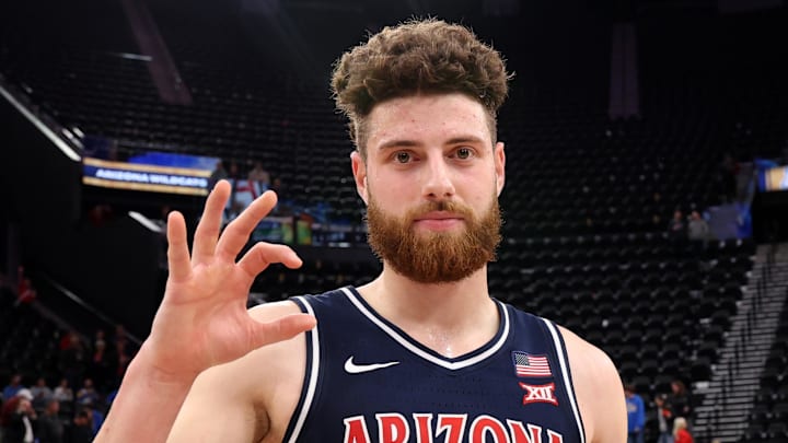 Nov 14, 2025; Inglewood, California, USA; Arizona Wildcats guard Anthony Dell'Orso (3) poses for a photo after defeating the UCLA Bruins 69-65 at Intuit Dome. Mandatory Credit: Kiyoshi Mio-Imagn Images Nov 14, 2025; Inglewood, California, USA; Arizona Wildcats guard Anthony Dell'Orso (3) poses for a photo after defeating the UCLA Bruins 69-65 at Intuit Dome. Mandatory Credit: Kiyoshi Mio-Imagn Images