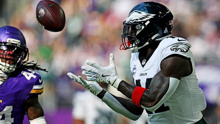 Oct 19, 2025; Minneapolis, Minnesota, USA; Philadelphia Eagles wide receiver A.J. Brown (11) makes a catch during the first half against the Minnesota Vikings at U.S. Bank Stadium. Oct 19, 2025; Minneapolis, Minnesota, USA; Philadelphia Eagles wide receiver A.J. Brown (11) makes a catch during the first half against the Minnesota Vikings at U.S. Bank Stadium.