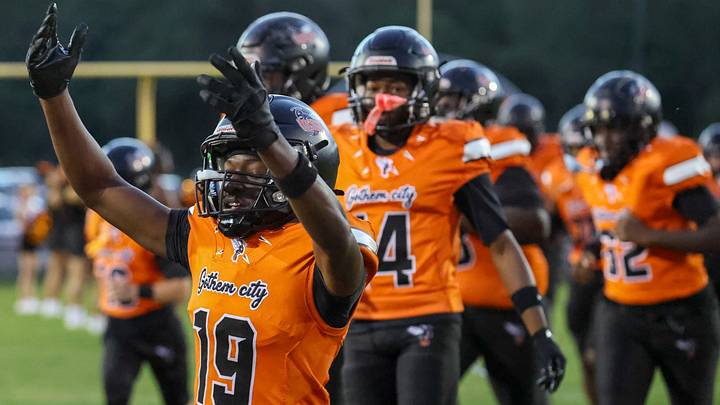 Hawthorne enters Week 9 at 8-0, one of 33 Florida high school football teams still unbeaten.