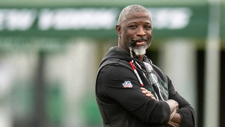 New York Jets head coach Aaron Glenn New York Jets head coach Aaron Glenn