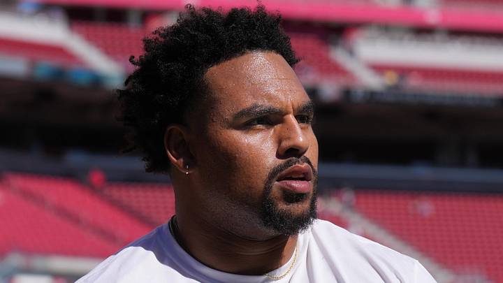 Sep 9, 2024; Santa Clara, California, USA; New York Jets guard Alijah Vera-Tucker (75) before the game against the San Francisco 49ers at Levi's Stadium. Mandatory Credit: Darren Yamashita-Imagn Images