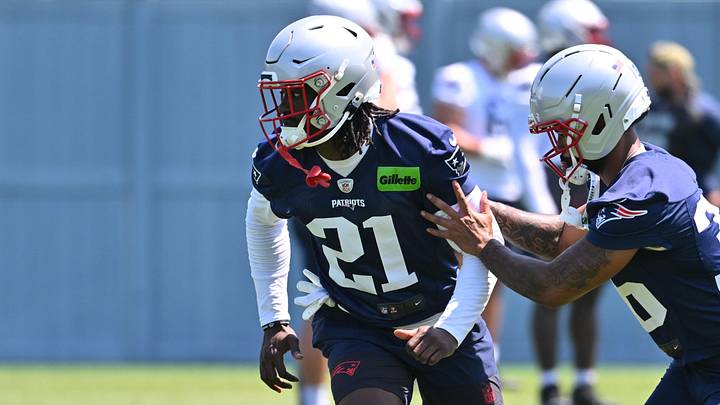 Jun 10, 2026; Foxborough, MA, USA; New England Patriots cornerback Karon Prunty (21) and cornerback Kenneth Harris (36) do a drill during minicamp at Gillette Stadium. Mandatory Credit: Eric Canha-Imagn Images Jun 10, 2026; Foxborough, MA, USA; New England Patriots cornerback Karon Prunty (21) and cornerback Kenneth Harris (36) do a drill during minicamp at Gillette Stadium. Mandatory Credit: Eric Canha-Imagn Images