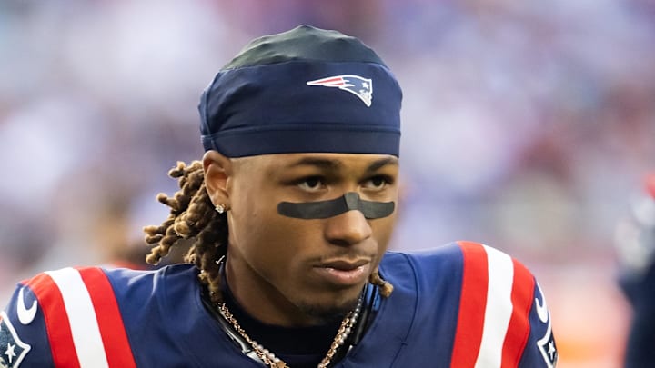 New England Patriots cornerback Alex Austin